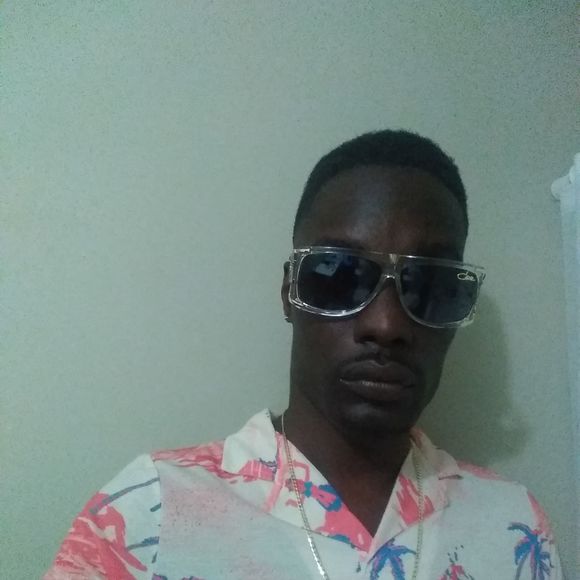 Meet your Posher, Ricky - Picture 1 of 1